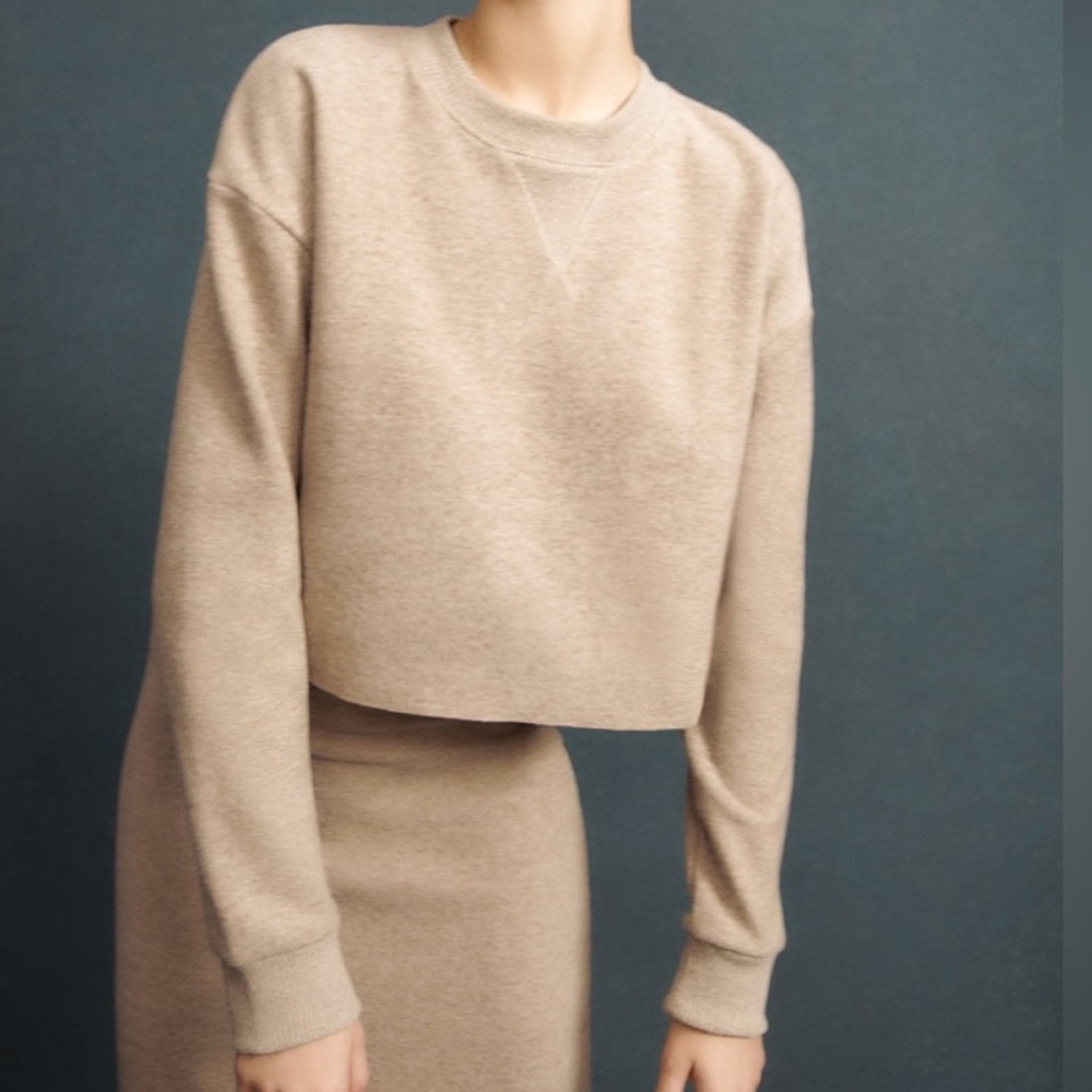 Zara- Soft Sweatshirt